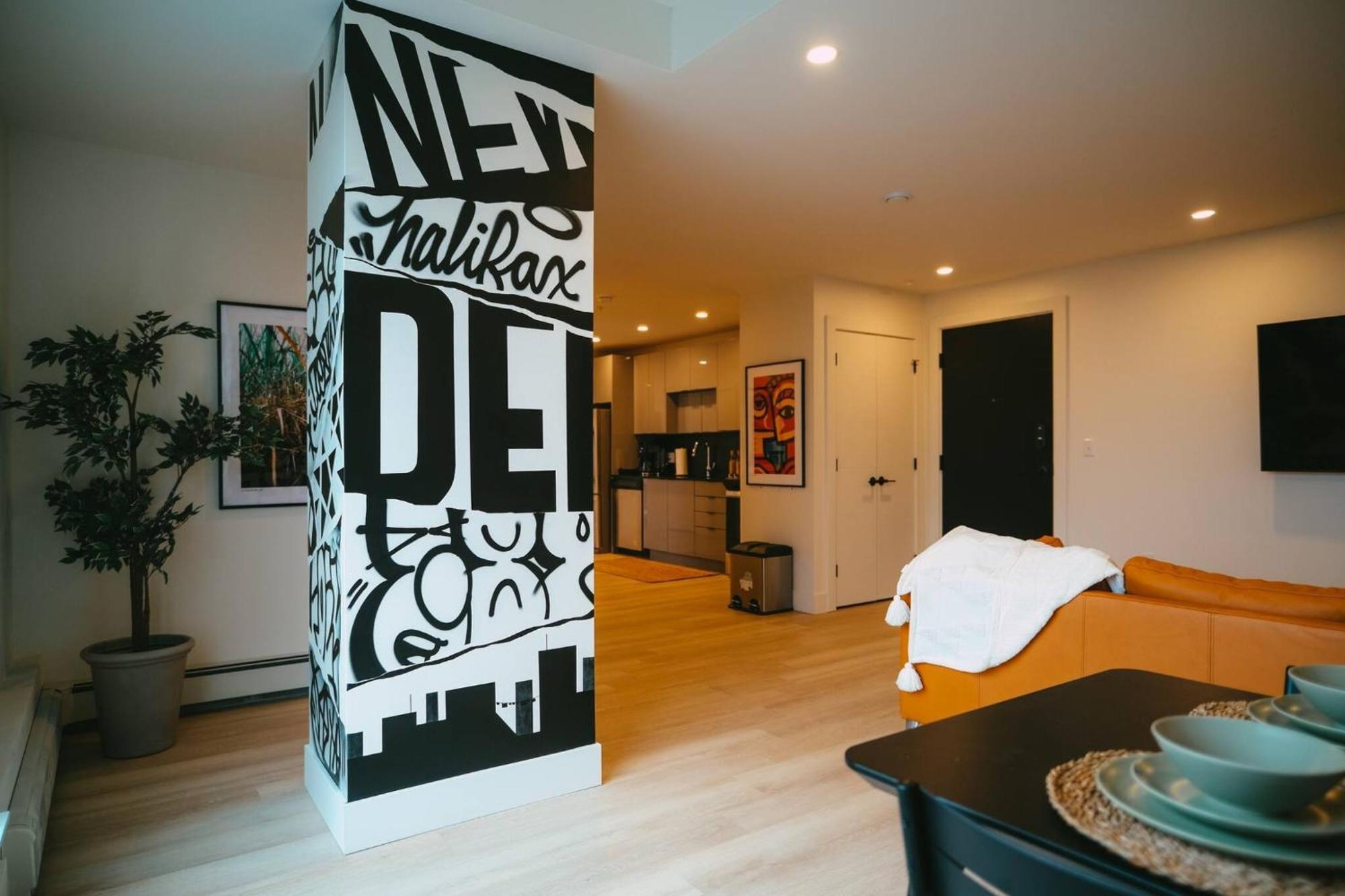 Apartment Chic Cozy Retreat - 2br - Stunning North End Views *